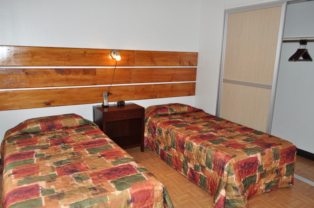 Mai'Ana Airport Plaza Aparthotel Tamuning Eksteriør bilde